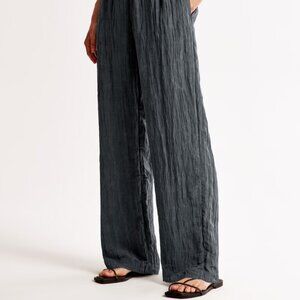 Abercrombie Crinkle Textured Pull-On Pant Gray - M